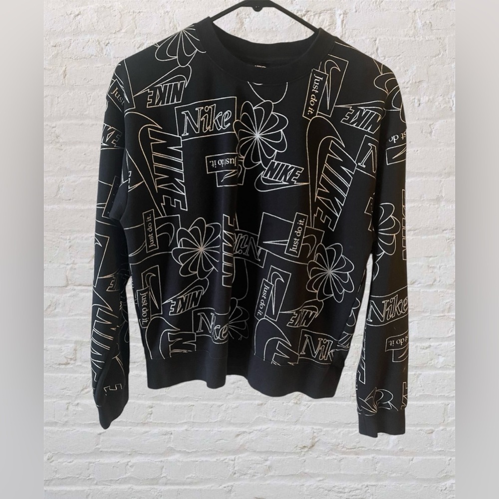 Nike Women's Icon Clash Black Silver Fleece Crop Crew Pullover Size Small - Picture 4 of 8